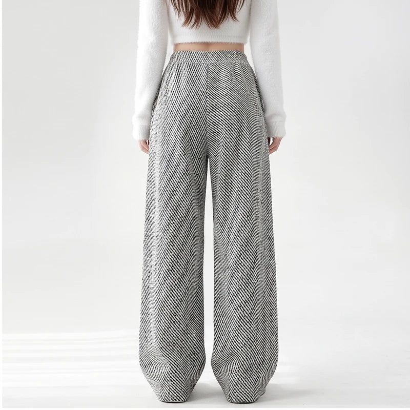 Model wearing Light Gray knit apparel in a studio - 2