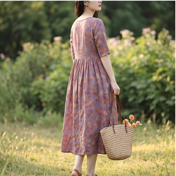 Model wearing picture color cotton dress outdoors - 2