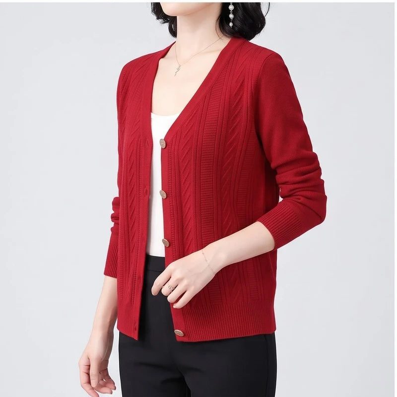Model wearing Red knitted cardigan in a studio - 2