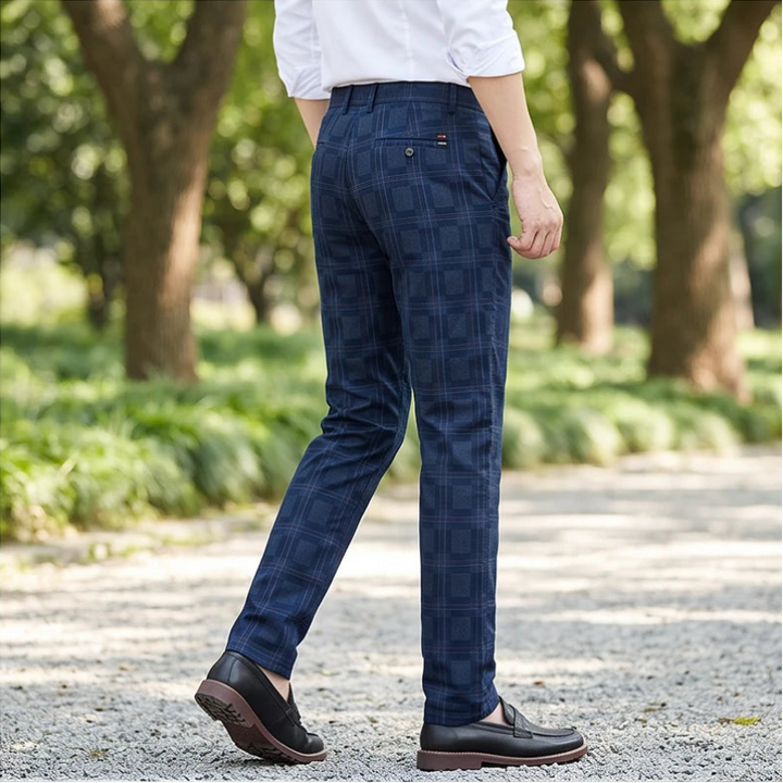 Model wearing Navy cotton pants outdoors - 2