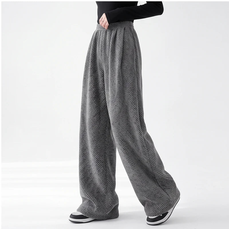 Model wearing Dark Gray knit apparel in a studio - 4