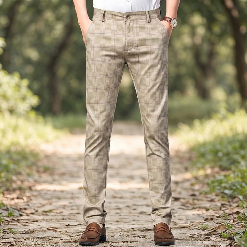 Model wearing Beige cotton pants outdoors