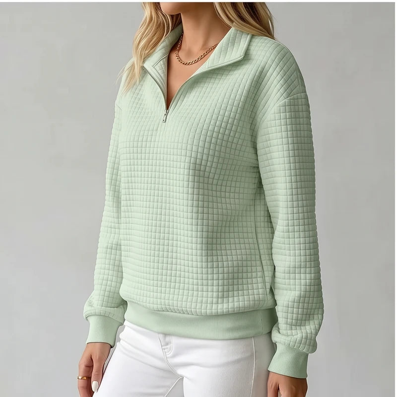 Model wearing Green knit pullover in a studio - 2