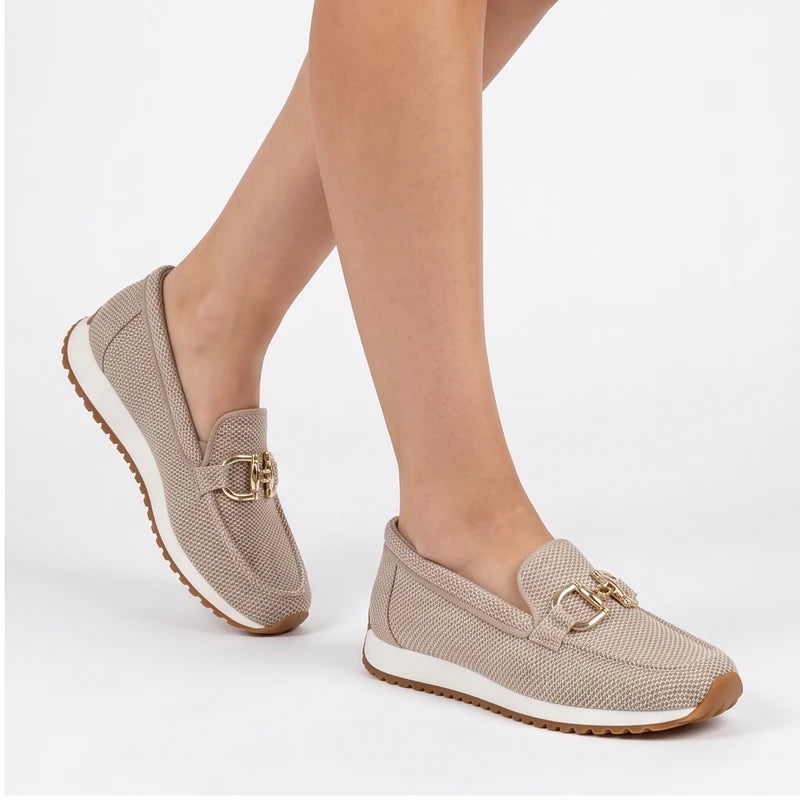 Model wearing Beige knit loafer in a studio - 2