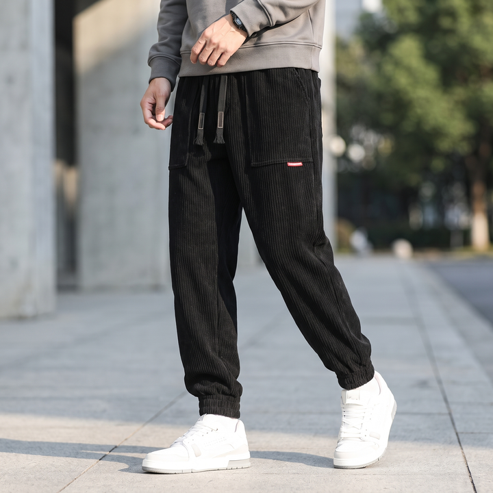 Thornhill Men's Corduroy Joggers