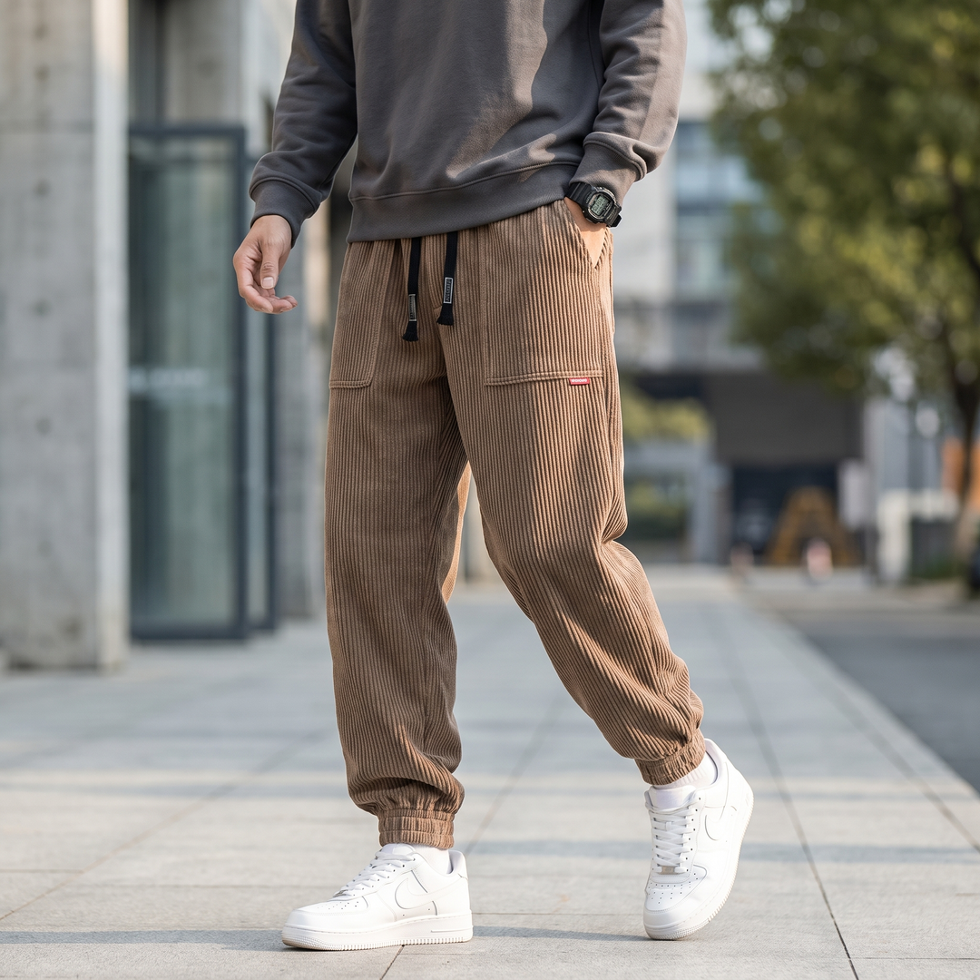 Thornhill Men's Corduroy Joggers
