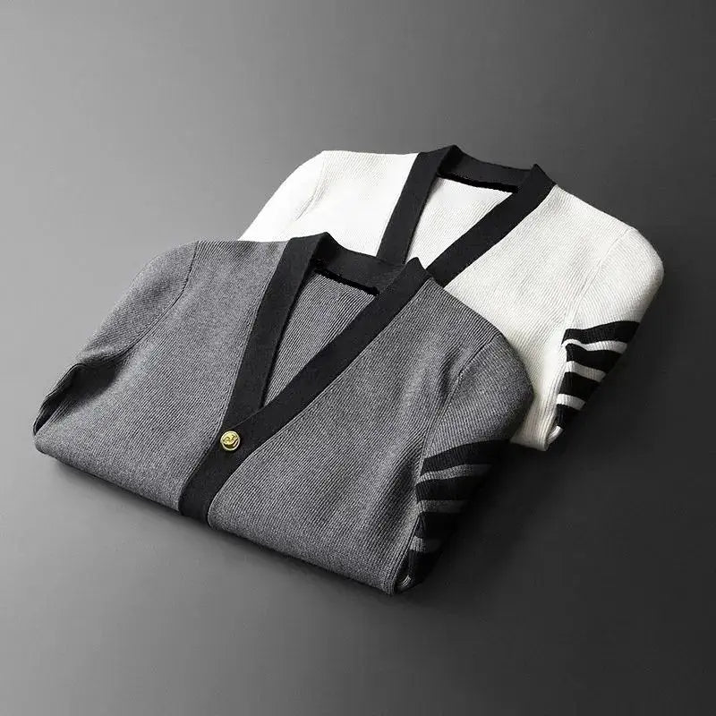 Braxton Royale Men's V-Neck Knit Cardigan