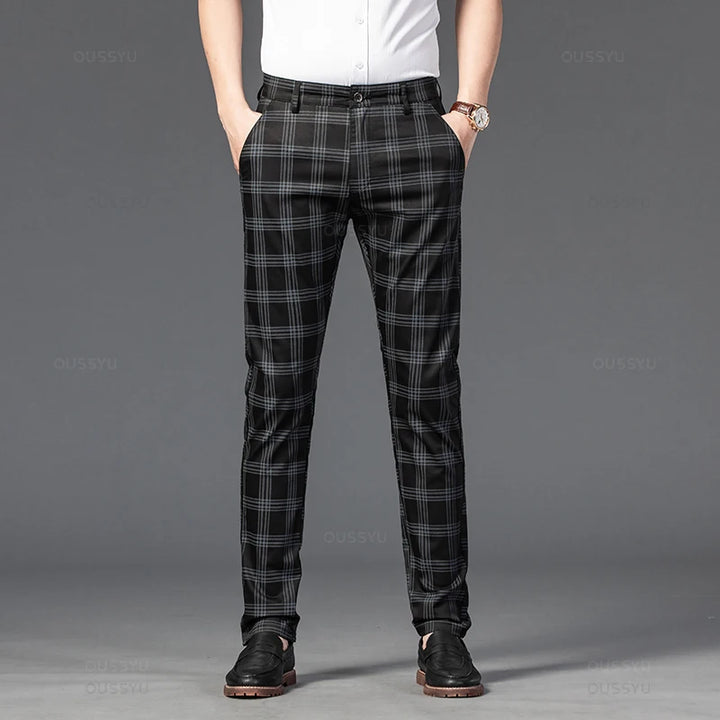 Harwick Men's Plaid Straight-Leg Trousers