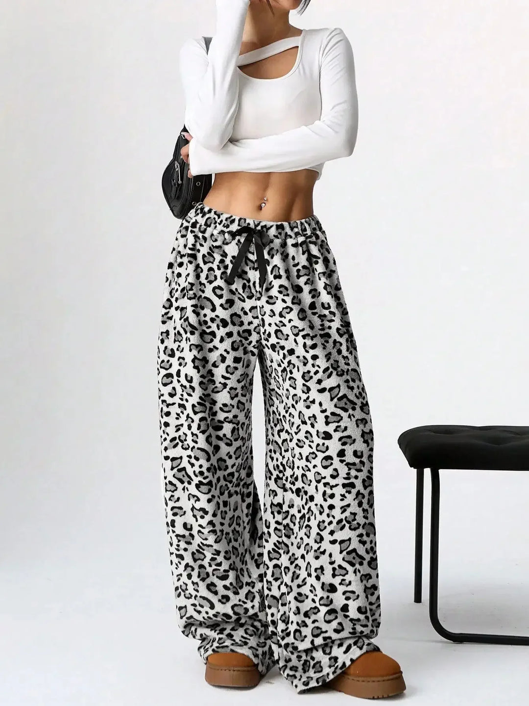 Vesper Women's Leopard Print Sweatpants