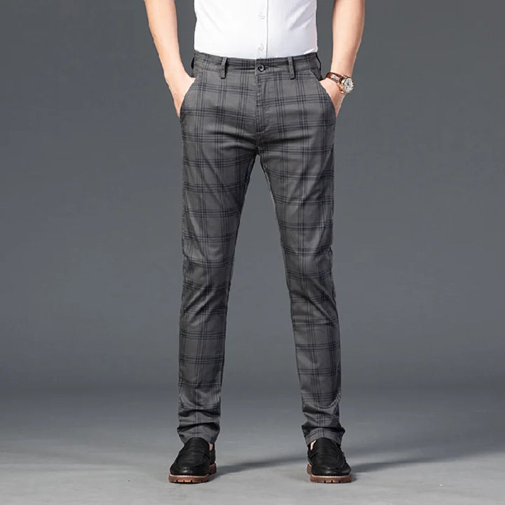 Harwick Men's Plaid Straight-Leg Trousers