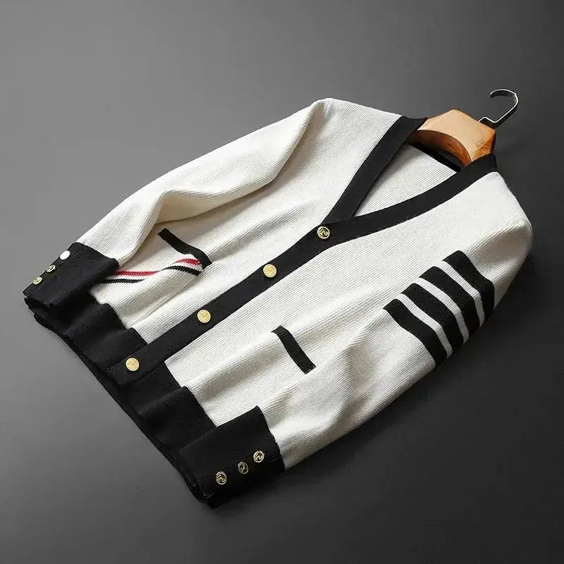 Braxton Royale Men's V-Neck Knit Cardigan