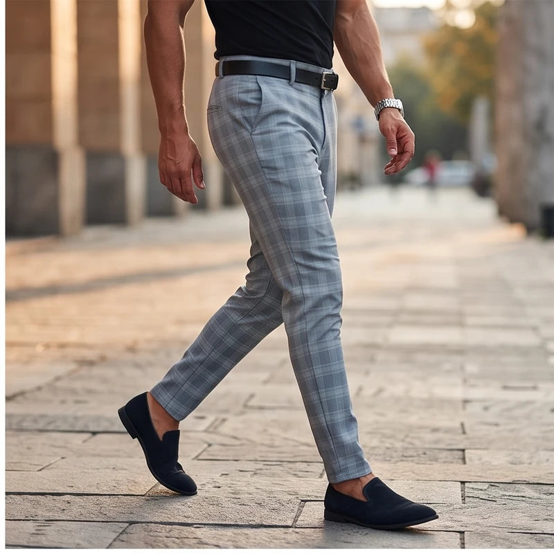 Model wearing Blue trousers outdoors - 2