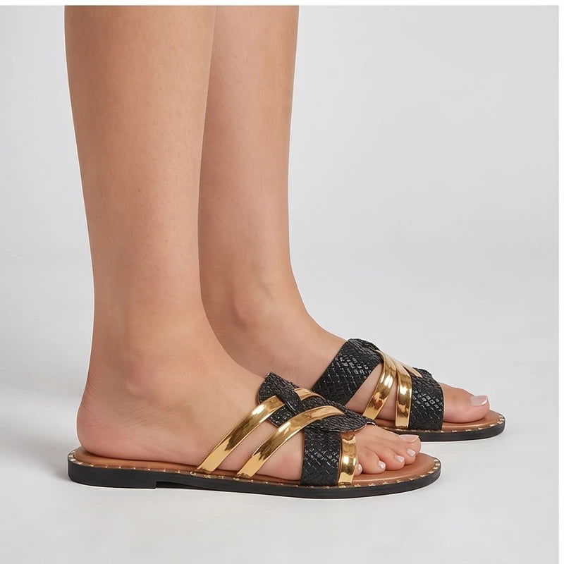 Model wearing Black slippers in a studio - 2