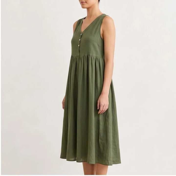 Model wearing Green Mira Sleeveless Linen Dress in studio - 2